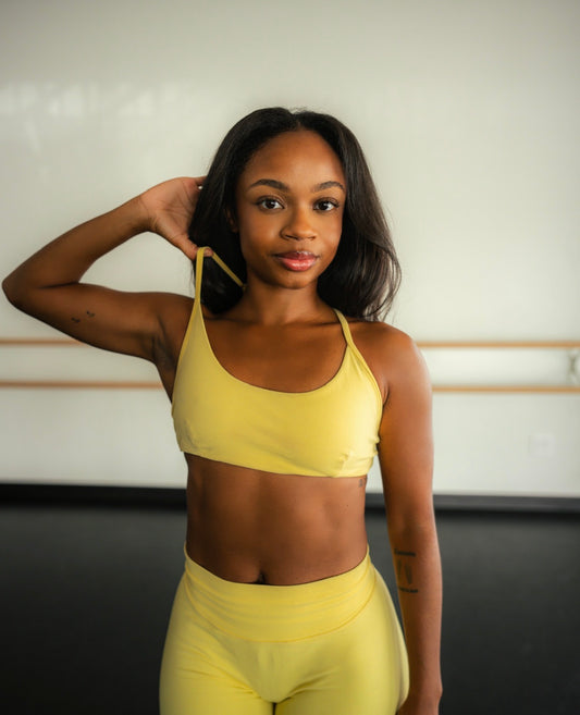 Seamless Minimal Sculpt Crossover Bralette